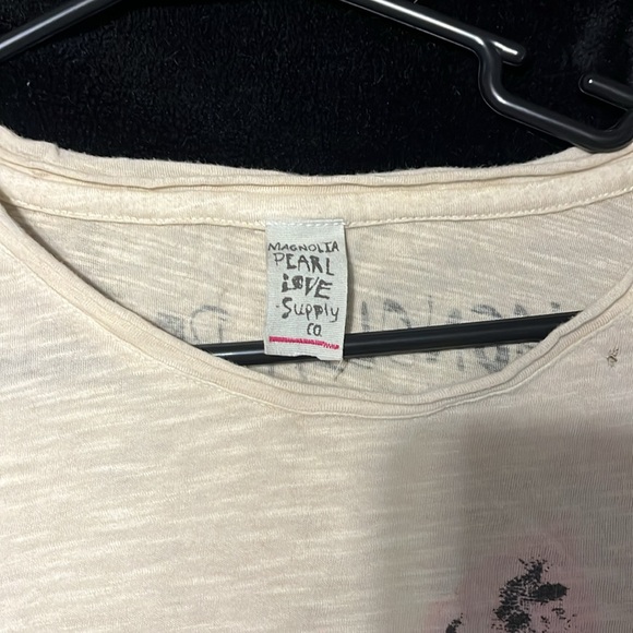 Magnolia Pearl t-shirt - Picture 2 of 7